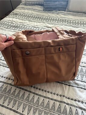 HOBO Tan Shoulder Bag with Pink Interior